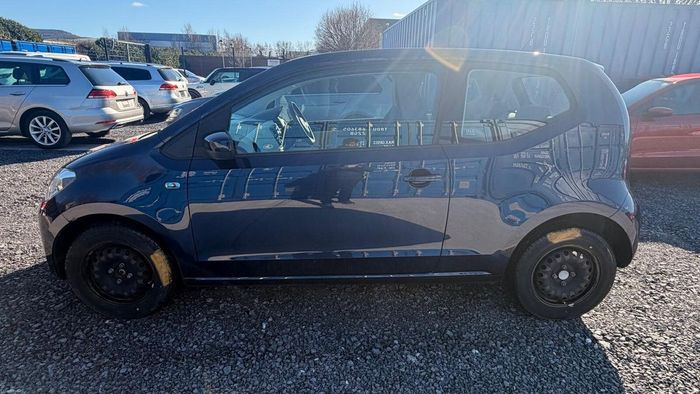 Volkswagen Up! 2015