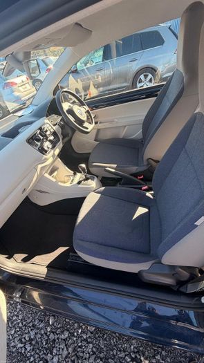 Volkswagen Up! 2015