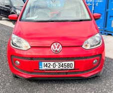Volkswagen Up! 2014