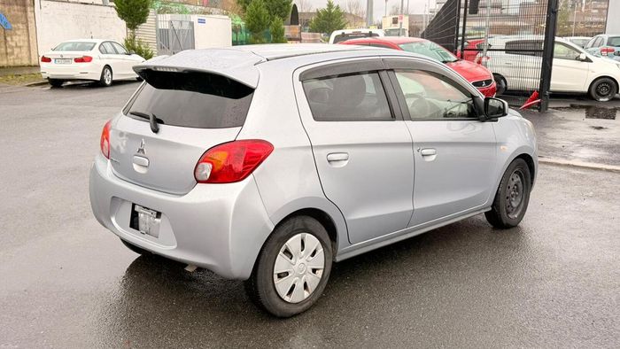 Mitsubishi Mirage 2012