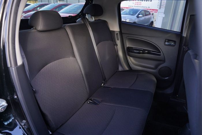 Mitsubishi Mirage 2016