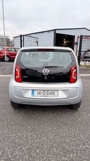 Volkswagen Up! 2014