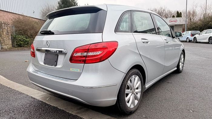 Mercedes-Benz B-Class 2013