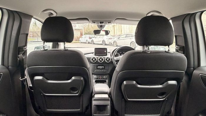 Mercedes-Benz B-Class 2013