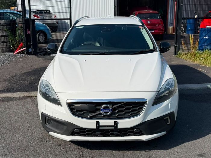 Volvo V40 2013