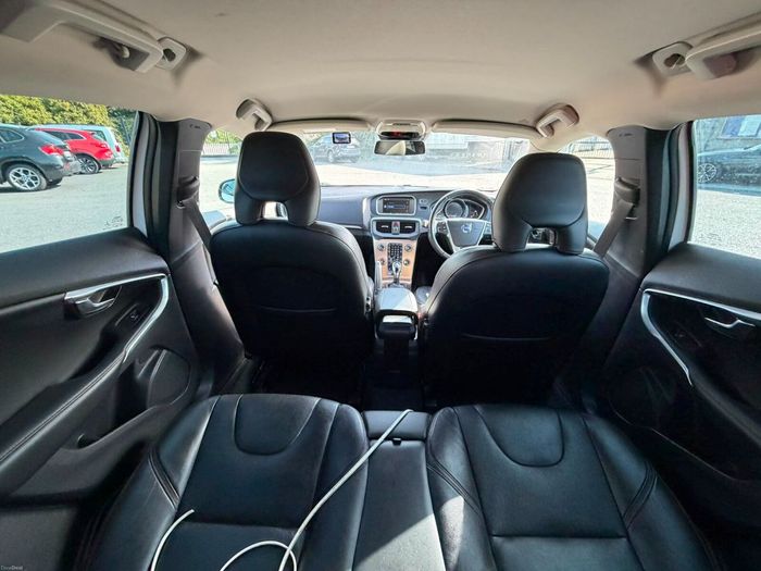Volvo V40 2013