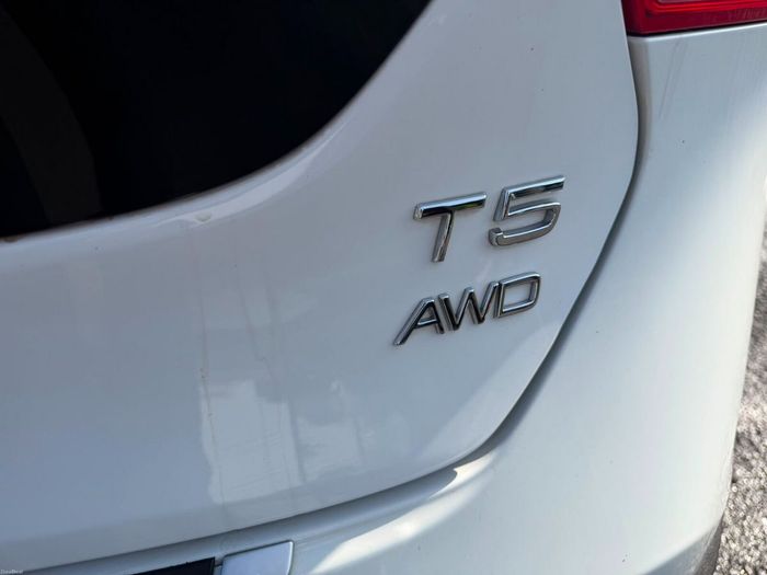 Volvo V40 2013