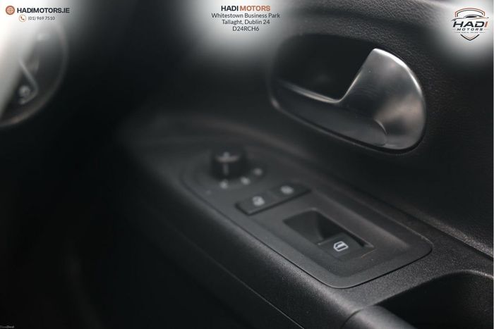 Volkswagen Up! 2013