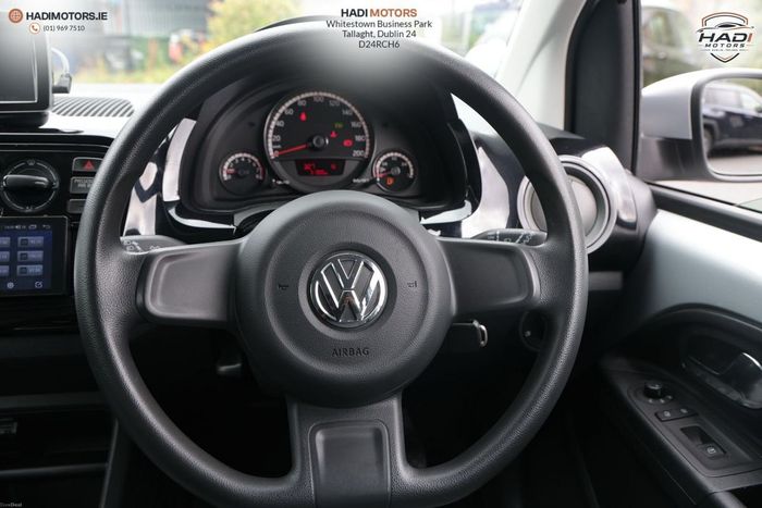 Volkswagen Up! 2013