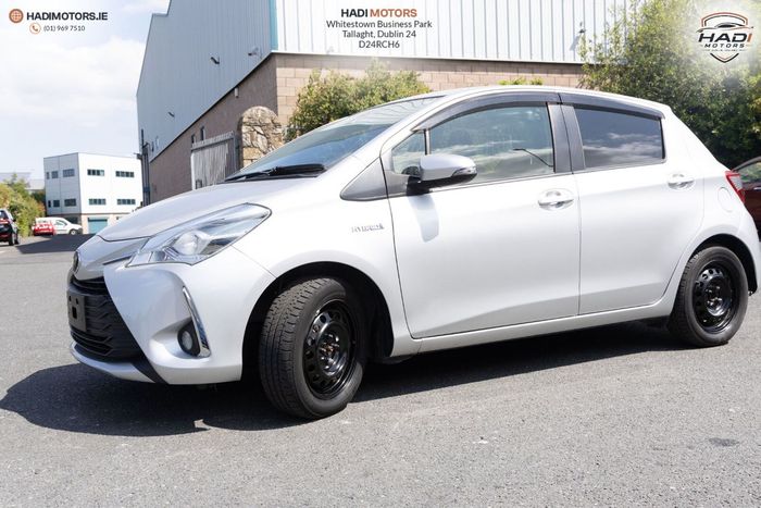 Toyota Vitz 2017