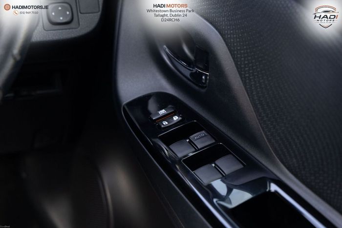 Toyota Vitz 2017