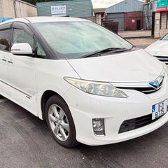 Toyota Estima 2011