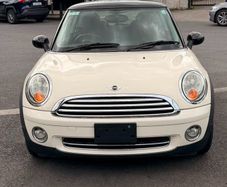 MINI Cooper 2011