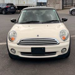 MINI Cooper 2011