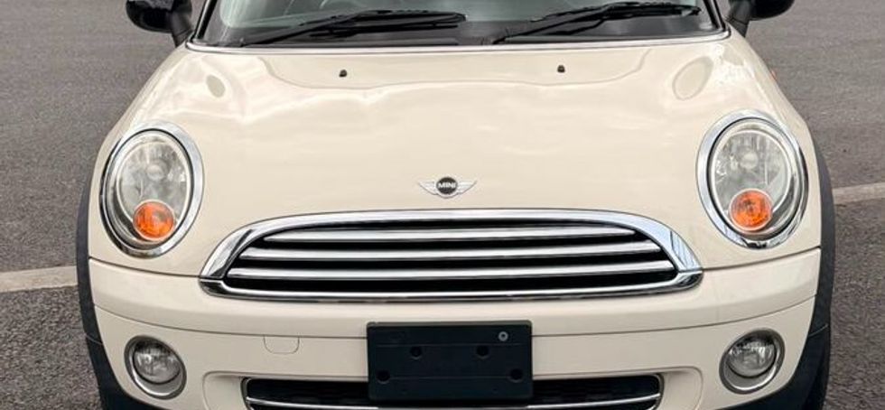 MINI Cooper 2011