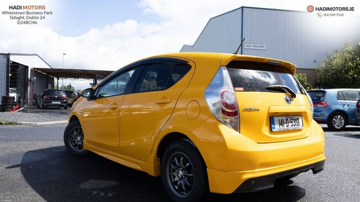 Toyota Aqua 2014