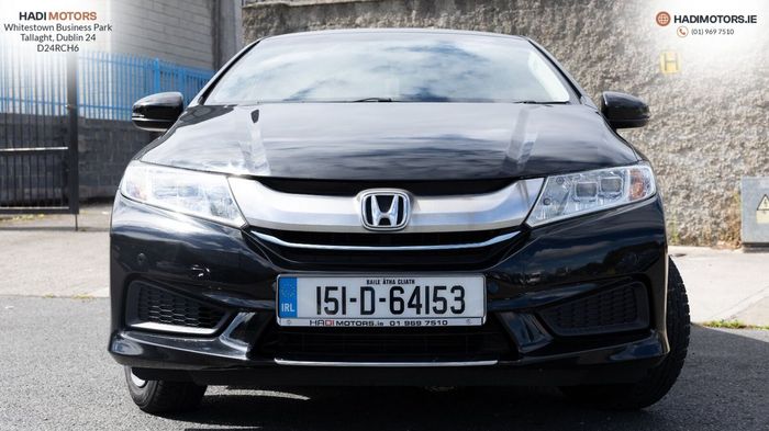 Honda Grace 2015