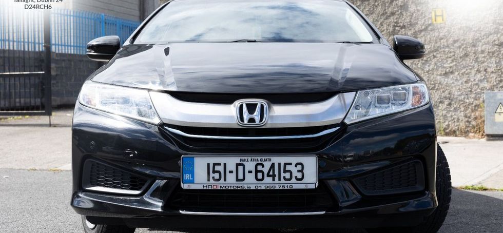 Honda Grace 2015