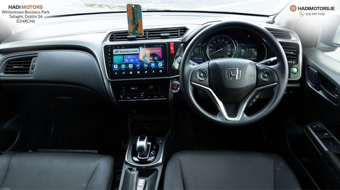 Honda Grace 2015