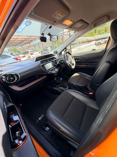 Toyota Aqua 2015