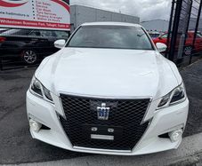 Toyota Crown 2013