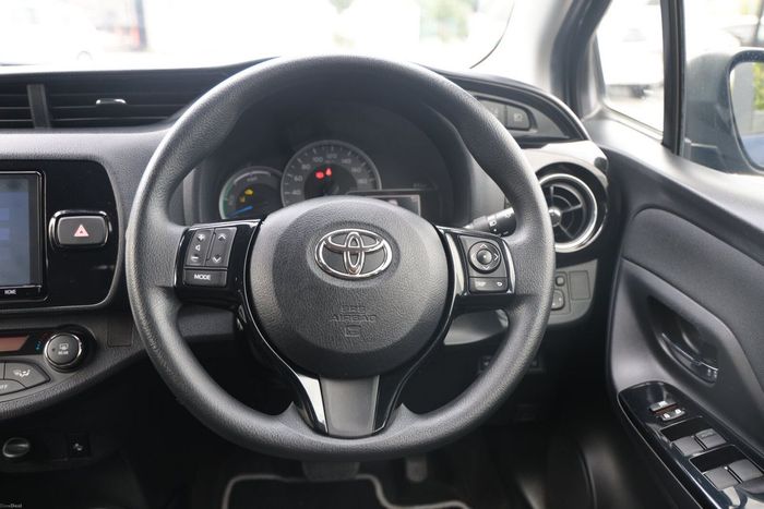 Toyota Vitz 2019