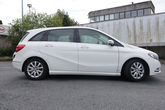 Mercedes-Benz B-Class 2014