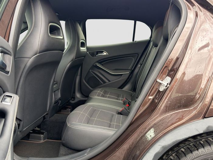 Mercedes-Benz GLA 2016