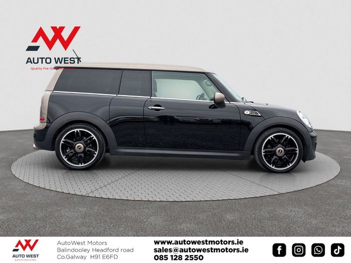 MINI CLUBMAN 2013