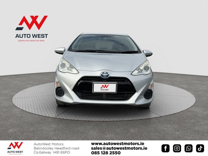 Toyota Aqua 2016