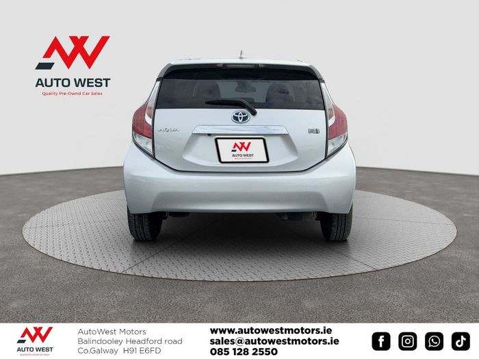 Toyota Aqua 2016