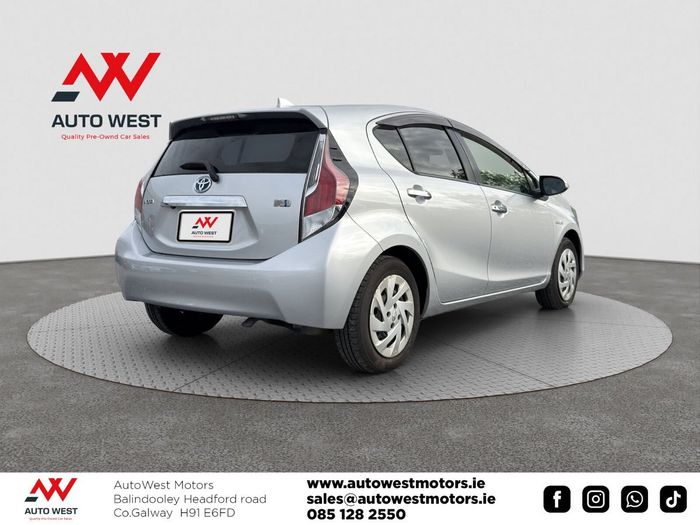 Toyota Aqua 2016