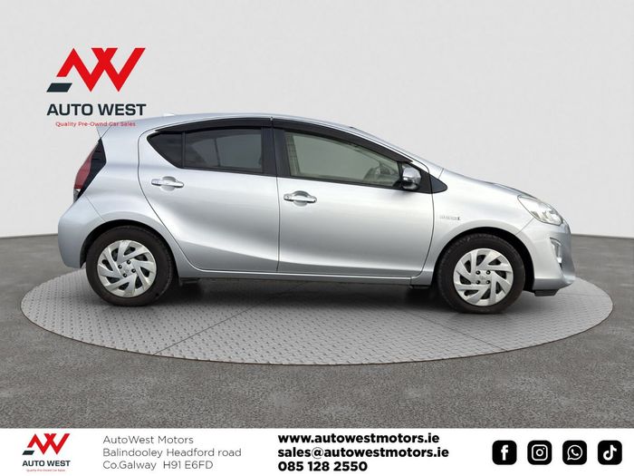 Toyota Aqua 2016