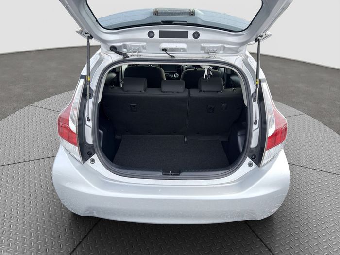 Toyota Aqua 2016