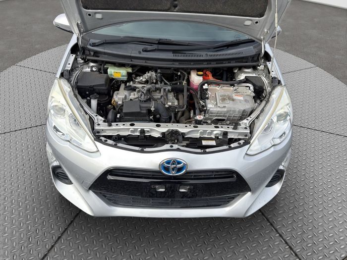 Toyota Aqua 2016