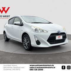 Toyota Aqua 2015