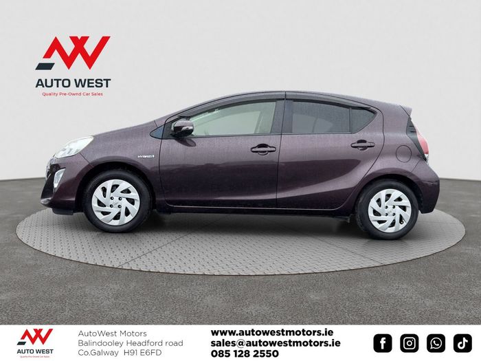 Toyota Aqua 2016