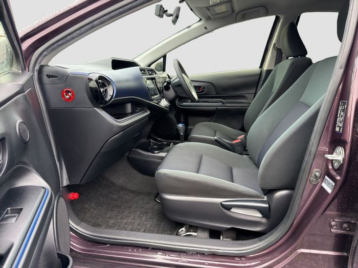 Toyota Aqua 2016