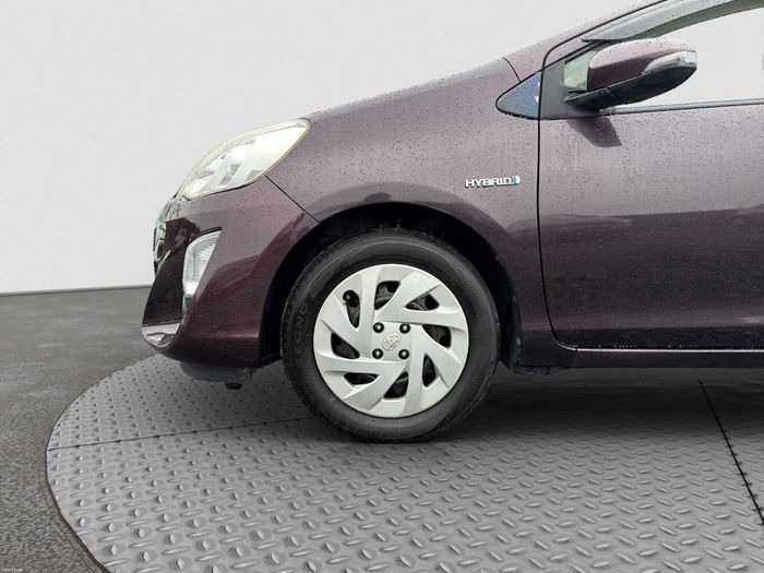 Toyota Aqua 2016