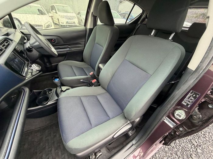 Toyota Aqua 2016