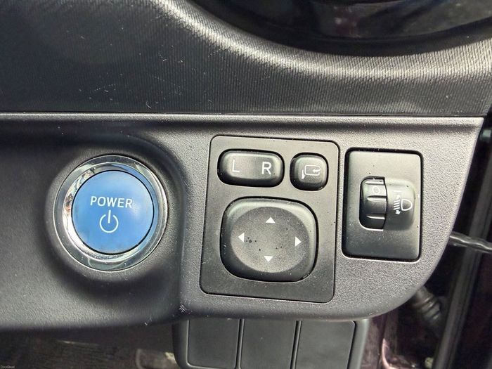 Toyota Aqua 2016