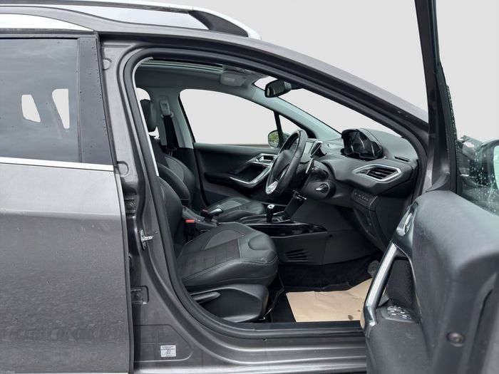 Peugeot 2008 2015
