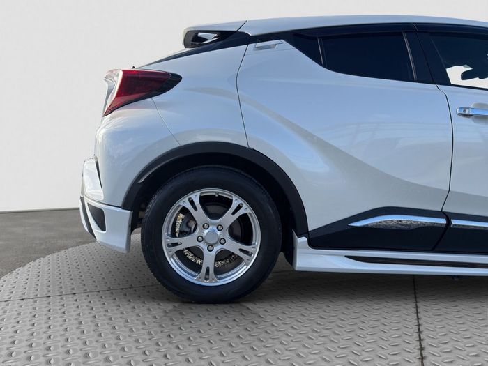 Toyota C-HR 2019