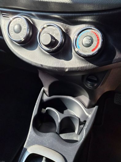 Toyota Yaris 2014