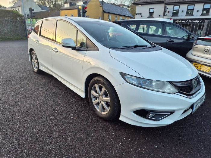 Honda Jade 2016