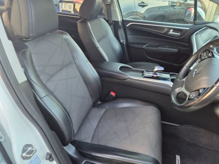 Honda Jade 2016