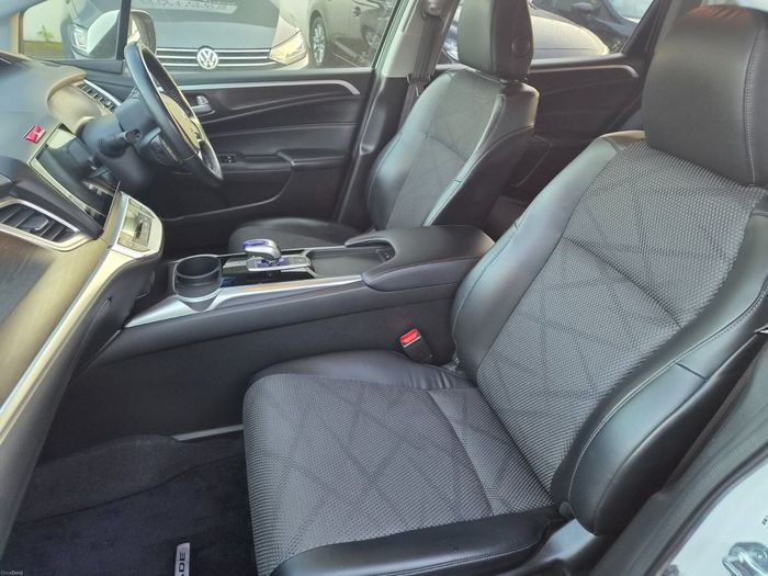 Honda Jade 2016