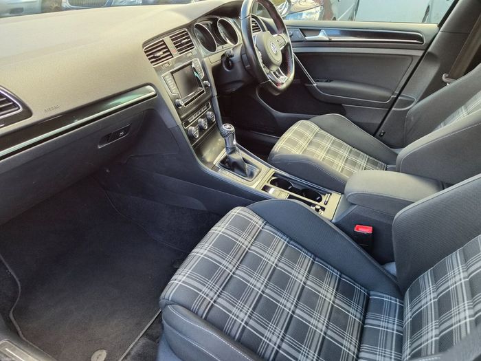 Volkswagen Golf 2015