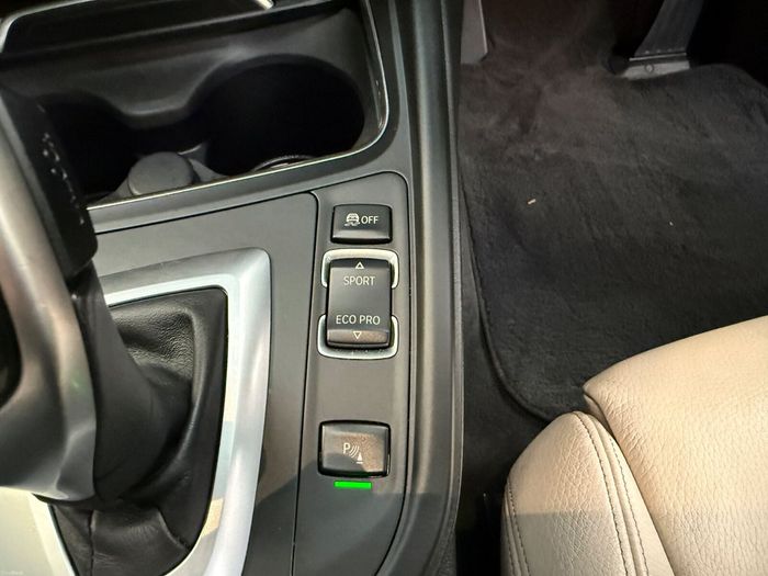 BMW 3 Series 2016