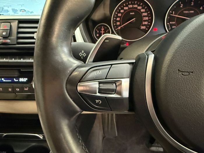 BMW 3 Series 2016